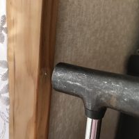 ビス穴の補修