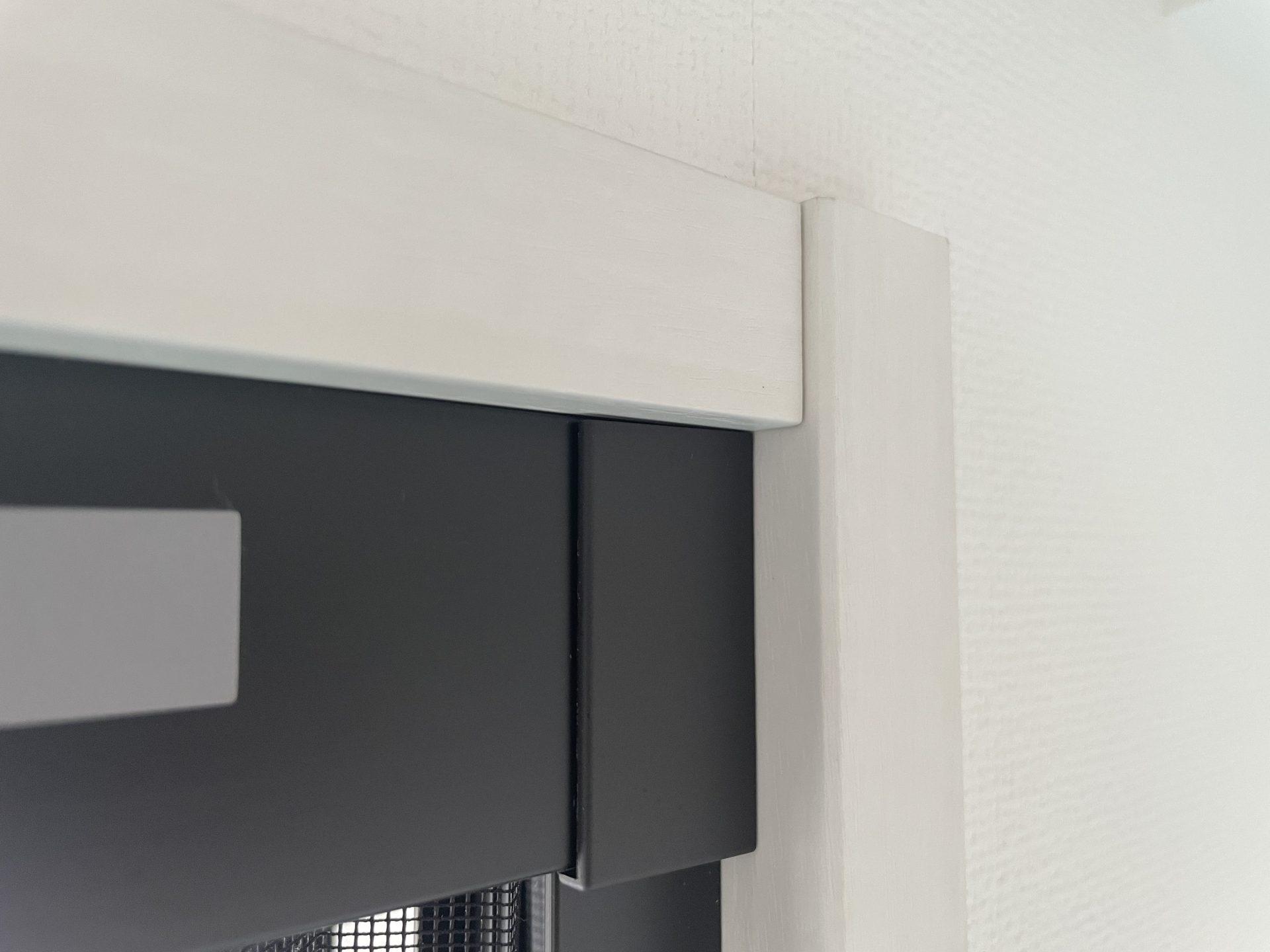 ウッドシャッター 調整材で段差解消