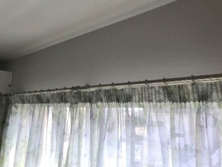 カーテンギャザーヒダ