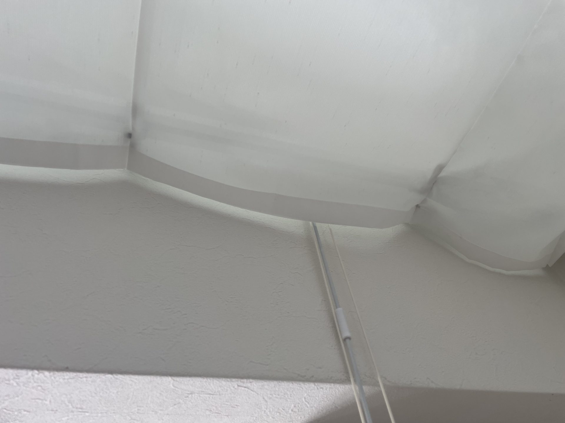 天幕カーテン障害物回避