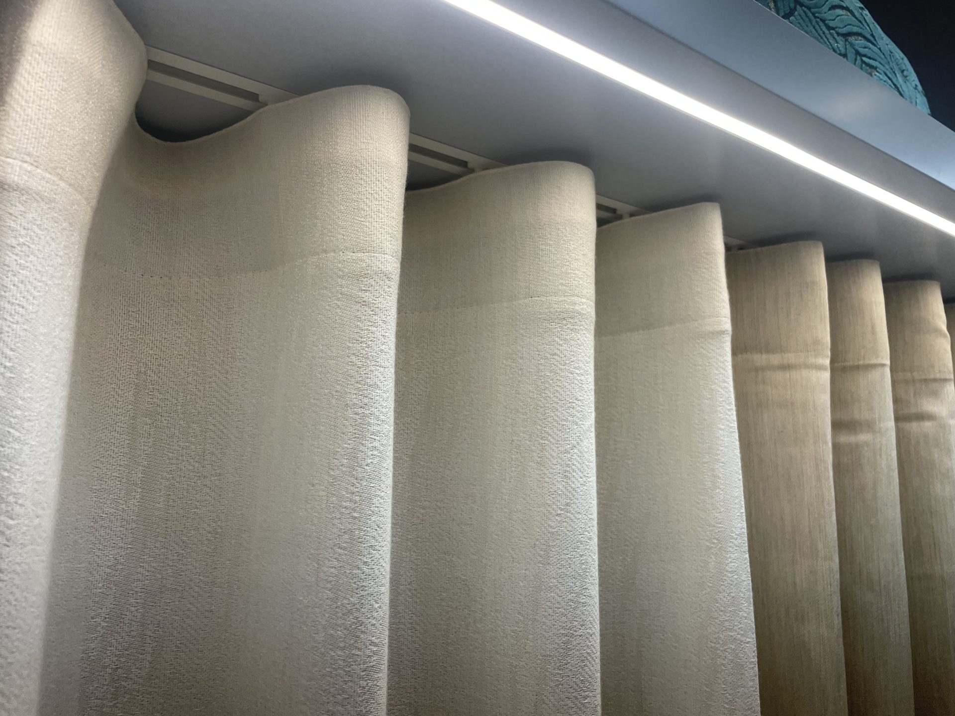 ウェーブスタイル