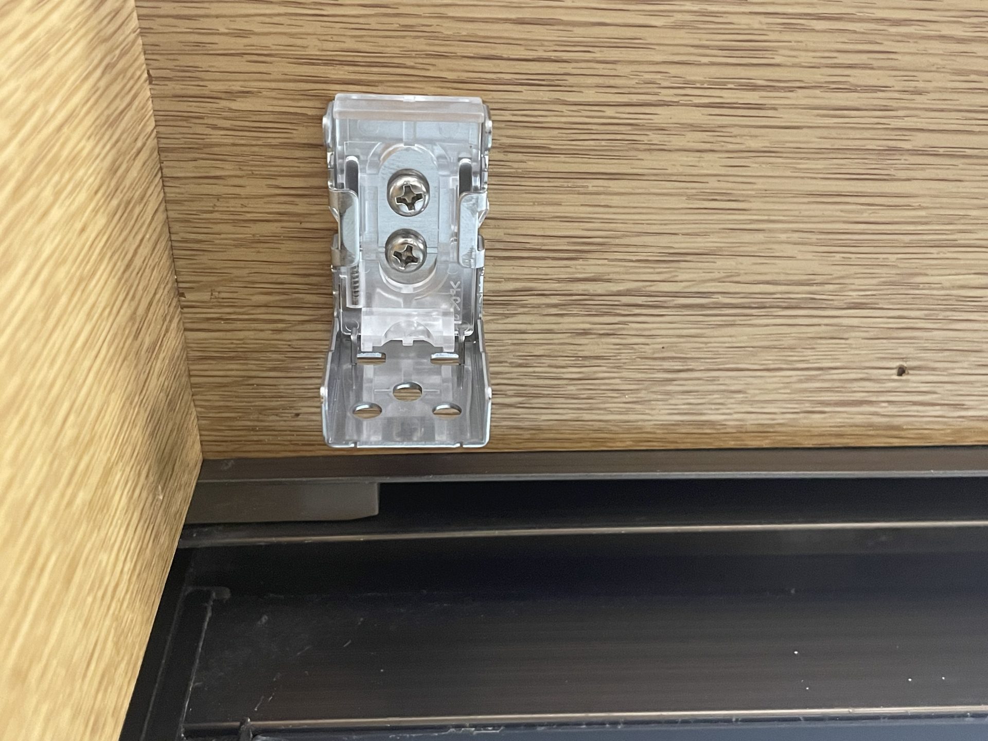 事務所のアルミブラインド