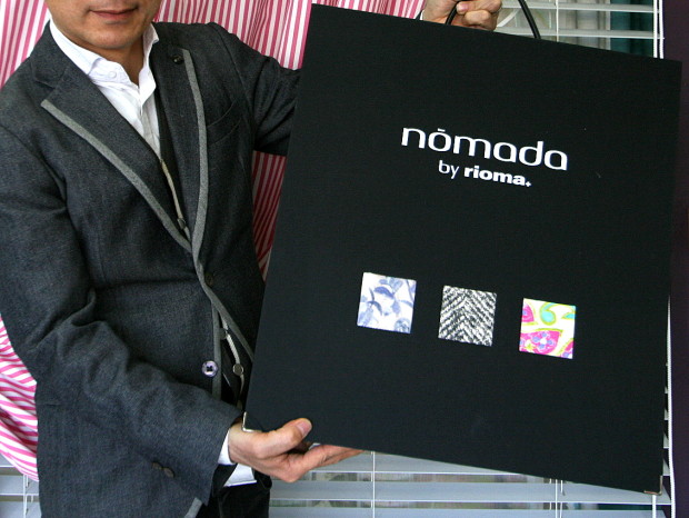 「nomada」はスペインのRioma社のセレクトBOOK
